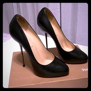 CHRISTIAN LOUBOUTIN PUMPS